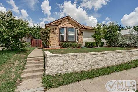 1st image of 232 Conger Dr