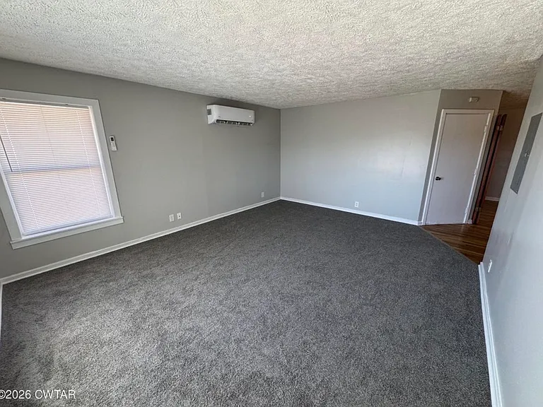 1141 Hollywood Dr #1141 — Photo 7