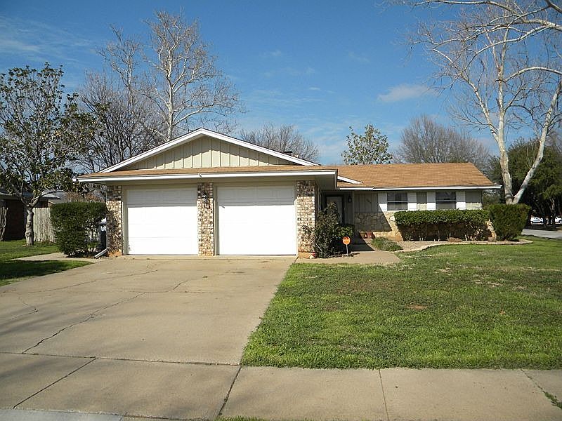 1st image of 4300 Canberra Dr
