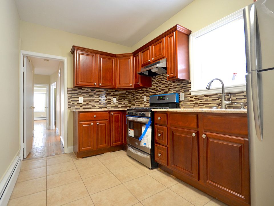1st image of 2980 Bruckner Blvd Fl 2