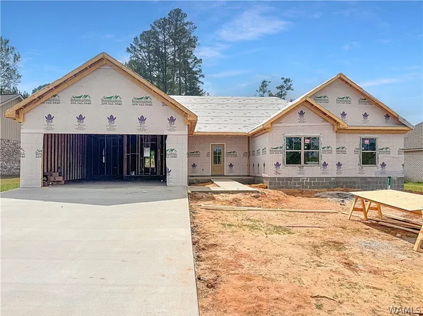 5070 Summerfield Dr E, Tuscaloosa, AL 35404