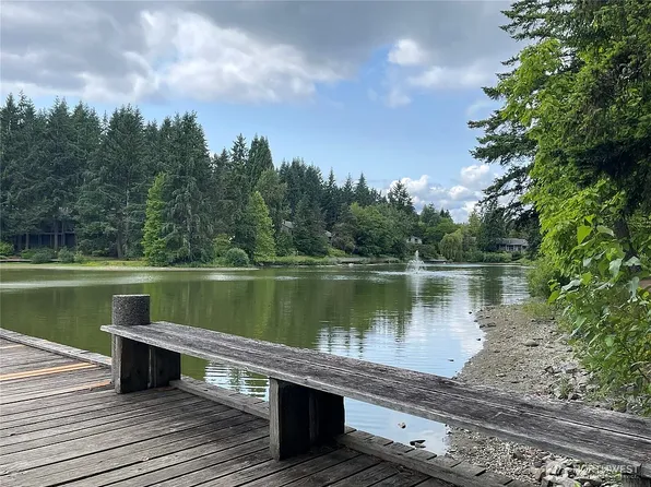 6051 137th Ave NE, Redmond, WA 98052