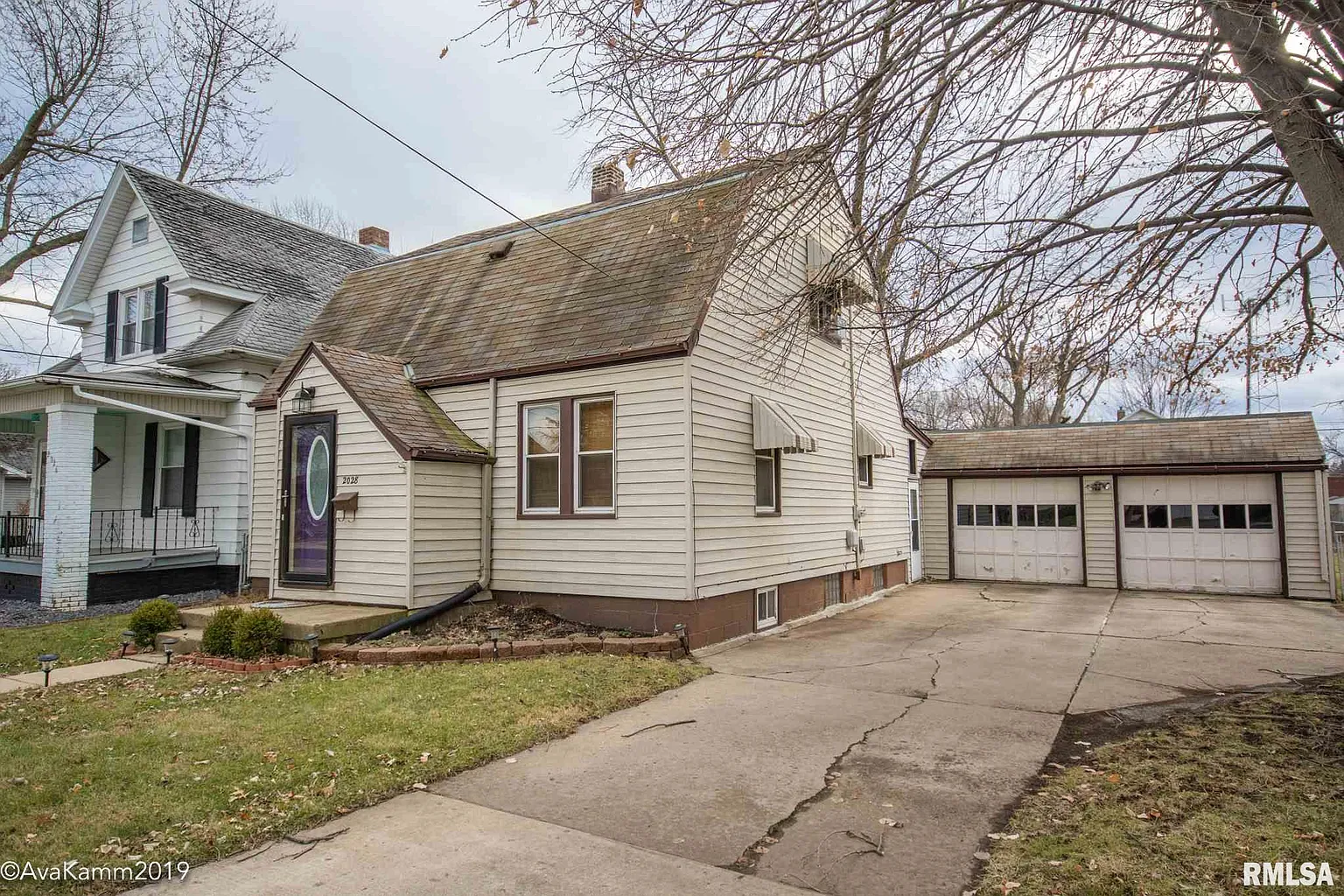 2028 W Sherman Ave photo 1