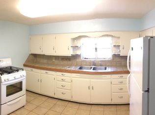 601 Mount Holly Rd, Fairdale, KY 40118