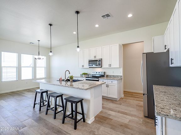4th image of 11000 W Cove Drive