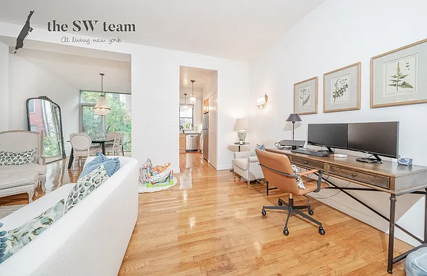 Rented by Living New York | media 9