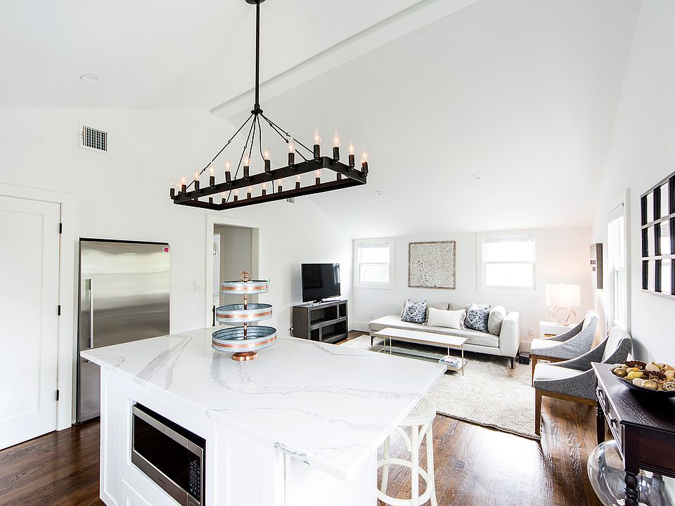 1st image of 66 Pine St APT 2