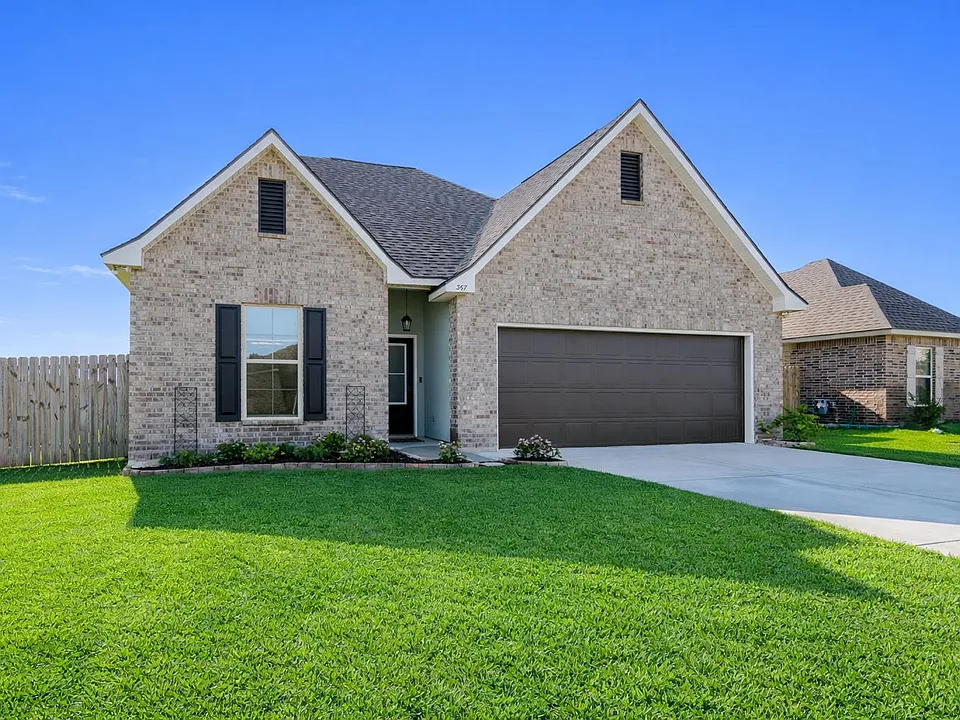 367 Spring Grove Loop