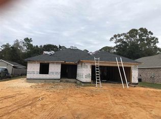 8748 Wren Rd, Pensacola, FL 32526