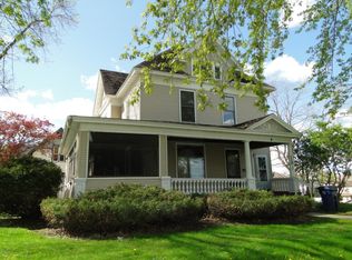 118 W Chestnut St, Lake City, MN 55041