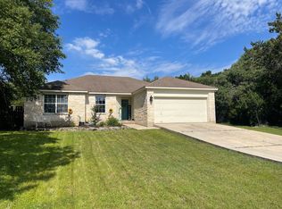 7 Honeysuckle Ln, Wimberley, TX 78676