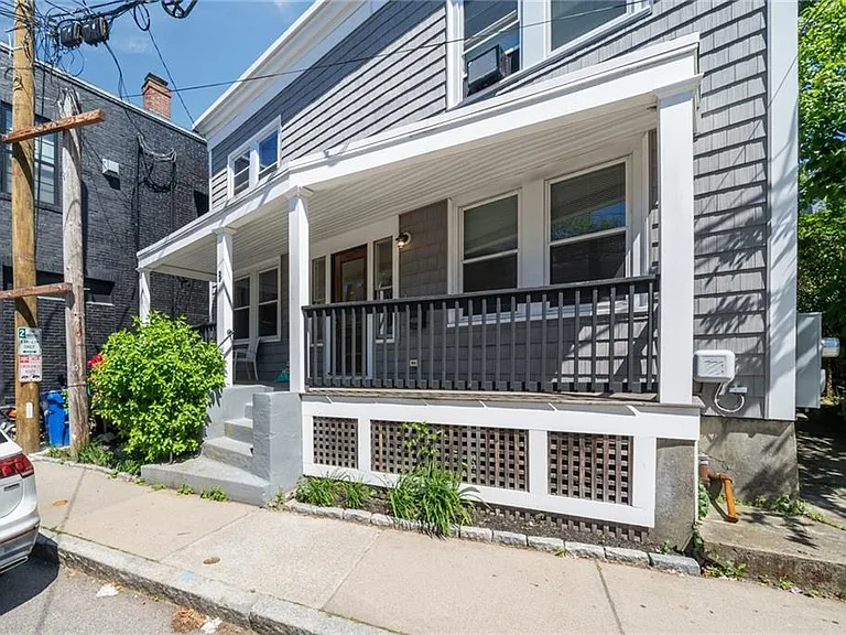 8 Spring St #A — Photo 2