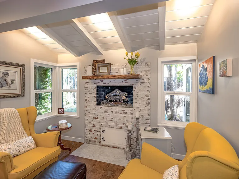 2152 Grand Oaks Ave — Photo 25