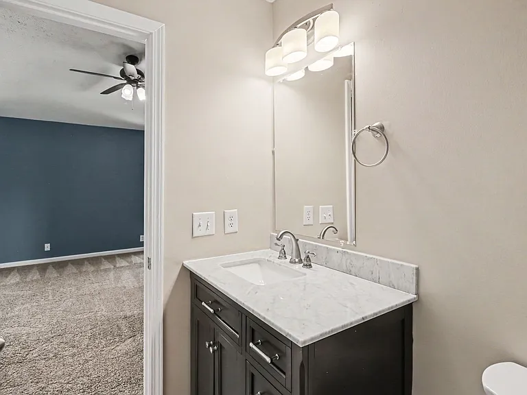 220 Buck Run Dr — Photo 11