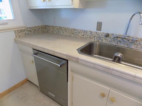 5th image of 4913 Bela Dr