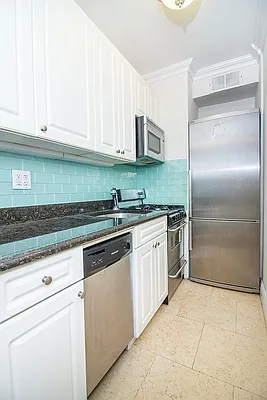 Rented by Keller Williams NYC | media 5