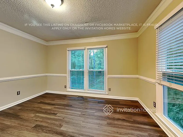 6926 Wolf Run Dr — Photo 8
