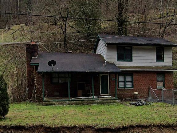 2nd image of 19905 Grapevine Rd