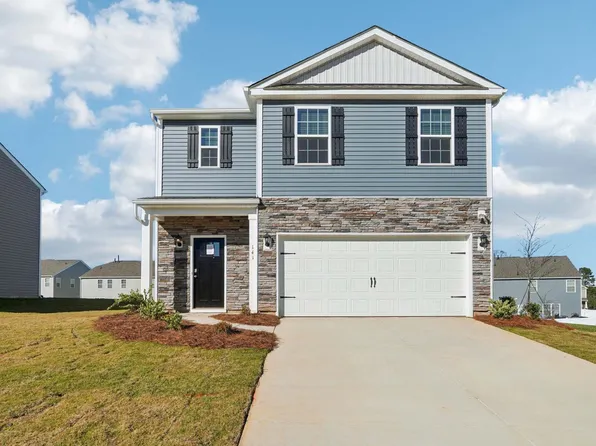141 Meadow View Dr, Statesville, NC 28677