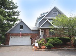 17 Wilson View Place, Staten Island, NY 10304