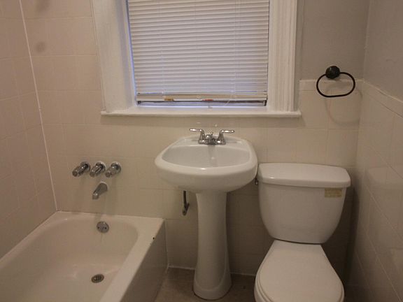 5th image of 114 Stuyvesant Ave APT 7