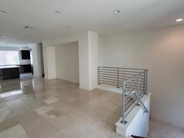 244 Rockefeller, Irvine, CA 92612