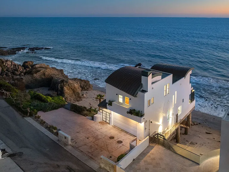 31626 Sea Level Dr — Photo 49