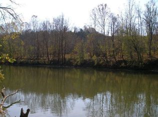 210 River Bend Rd, Waco, KY 40385