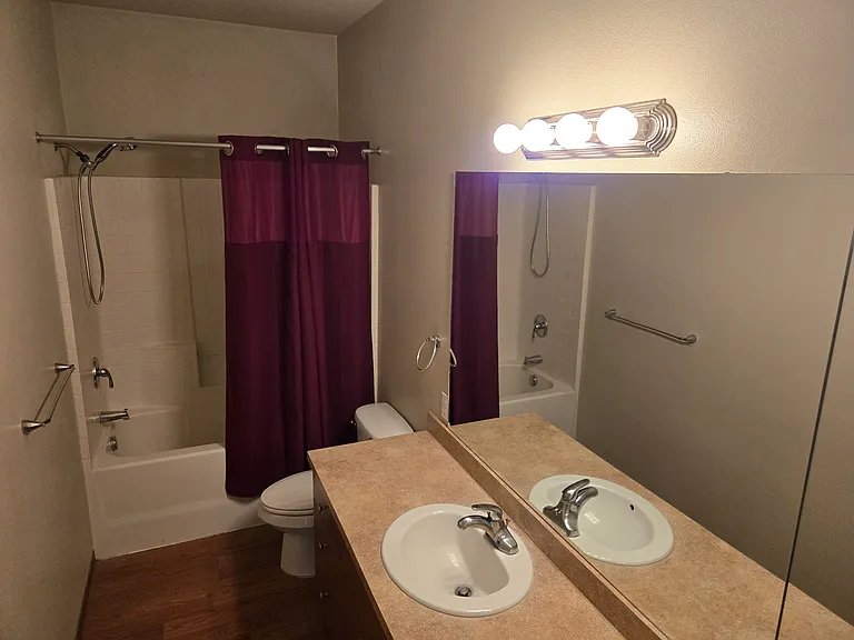 205 E Kristen Ave — Photo 15