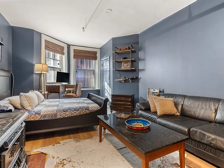 163 Beacon St #B2 — Photo 6