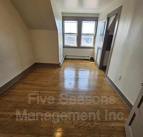 76 N Union St #8 — Photo 4