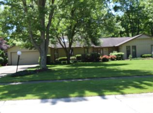 5700 Bay Berry Cir, North Ridgeville, OH 44039