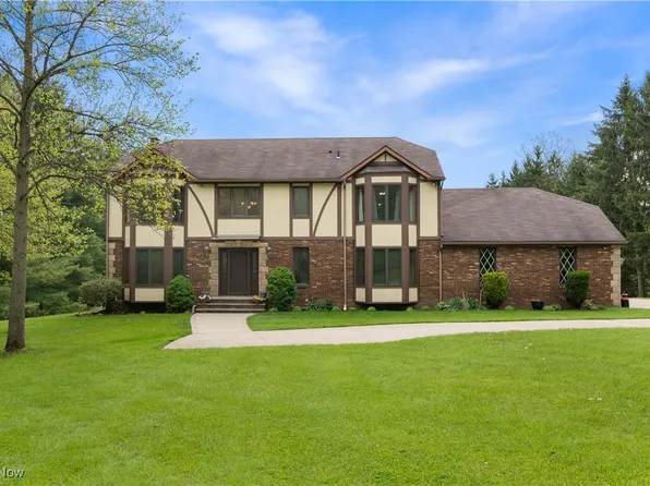 2655 Kellogg Rd, Hinckley, OH 44233