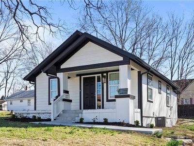 4329 Mission Rd, Kansas City, KS, 66103