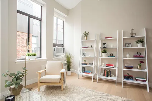 31 E 31st St #5C Photo 1