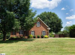267 Valleyhigh Dr, Inman, SC 29349