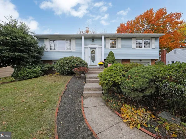 408 Windsor Dr, Cherry Hill, NJ 08002