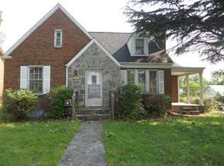 317 Forest St, Martinsville, VA 24112