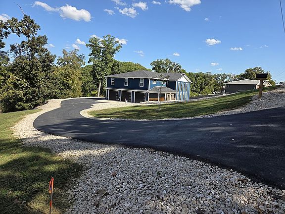 3rd image of 59 Bruce Ct