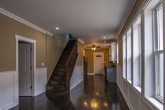3rd image of 7659 S Cornell Ave