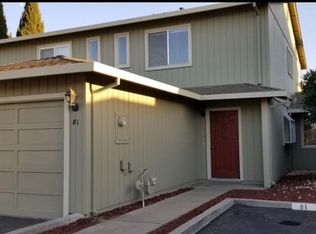 81 Knight Ln, Hollister, CA 95023