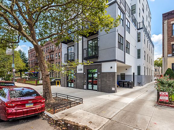 4th image of 320 Linden Blvd #5X