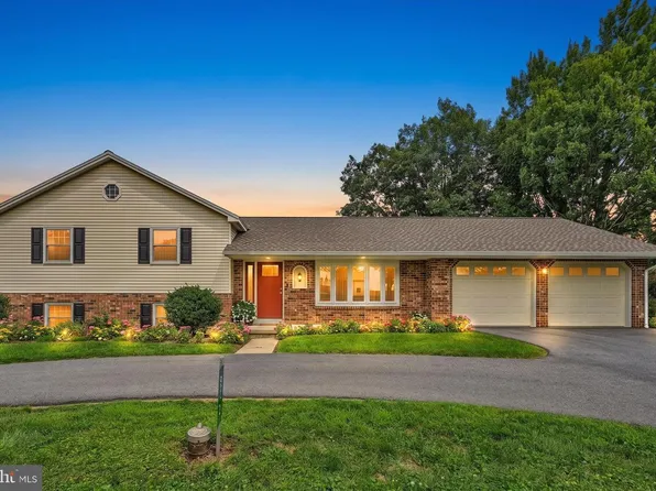 513 Lincoln Rd, Lititz, PA 17543