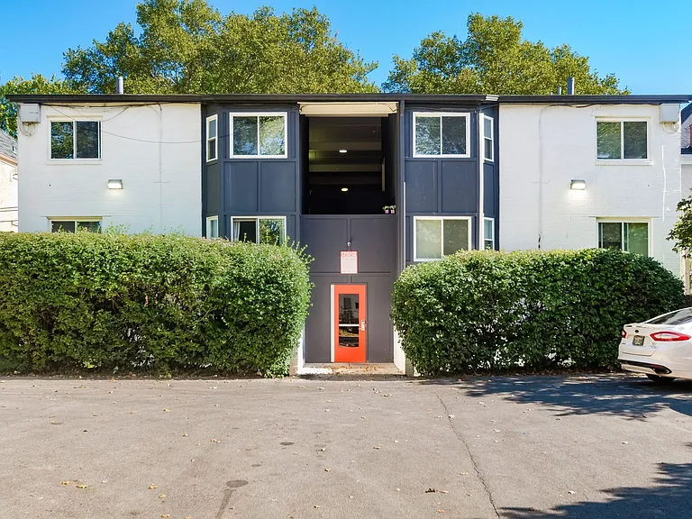 45 Governor Pl — Photo 16