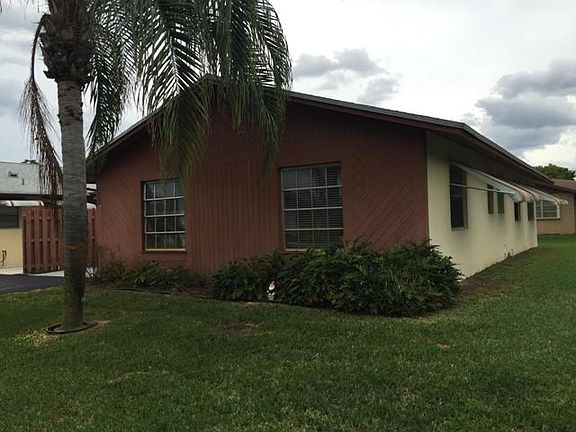 4th image of 504 SE 27th Ln