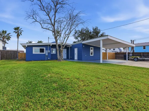 129 Copano Cove Rd, Rockport, TX 78382