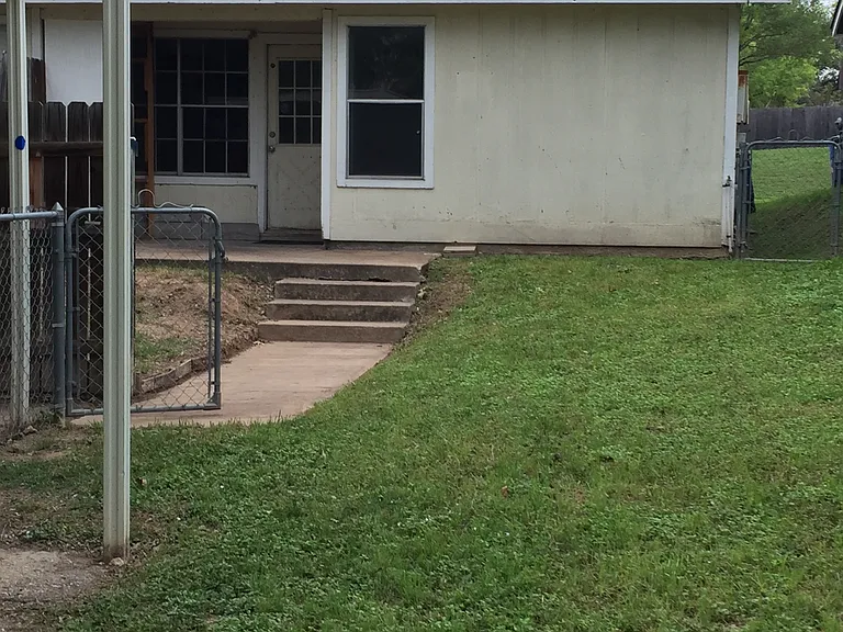7314 Salt Springs Dr #B — Photo 11