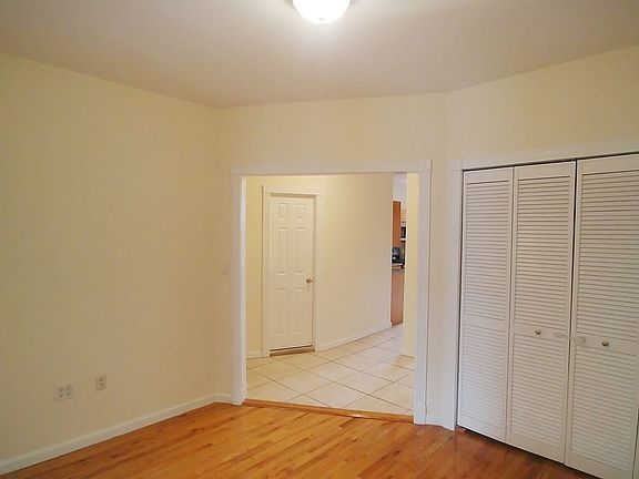 3rd image of 228 6th Ave APT 3