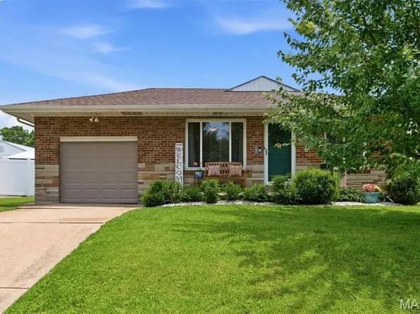 7436 Sharp Ave, Saint Louis, MO 63116