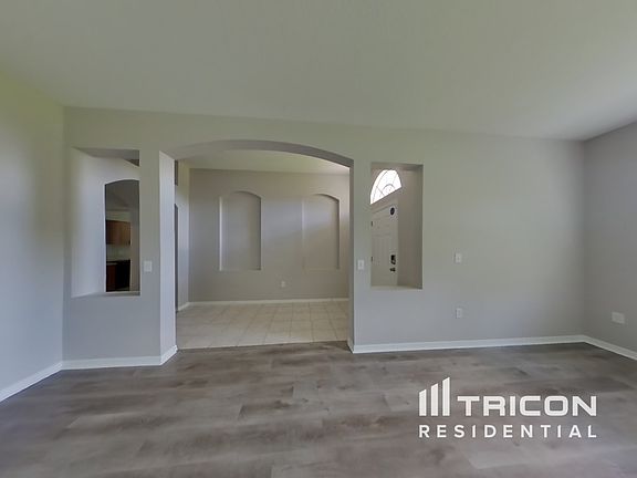 4th image of 1409 Greely Ct